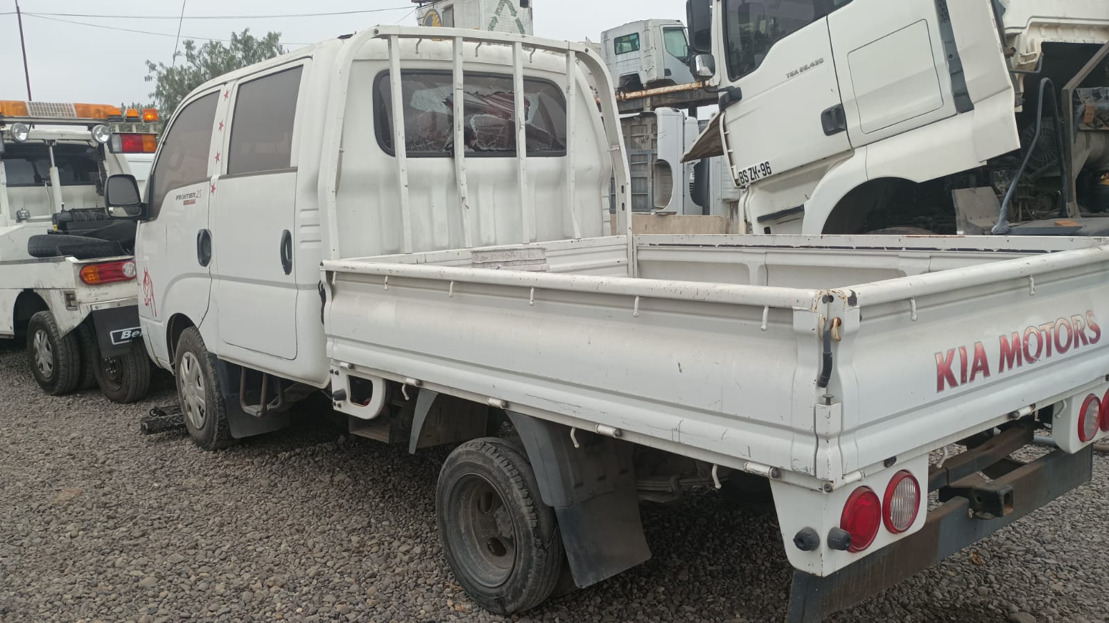  Kia FRONTIER D/CAB. 2010    EN DESARME